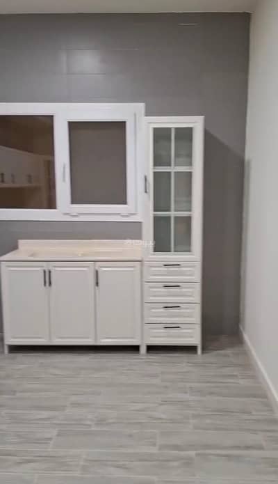 فیلا 5 غرف نوم للايجار في شمال الرياض، الرياض - فيلا حي المطار