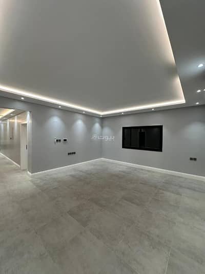 3 Bedroom Floor for Rent in East Riyadh, Riyadh - For rent, a house on Tareef Al-Aseyah Street, Al-Riyadh Neighborhood, Riyadh City, Riyadh Region