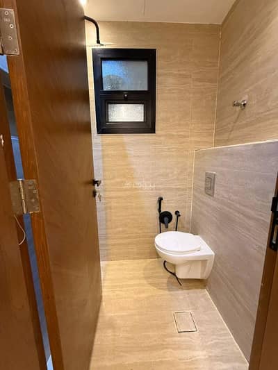 6 Bedroom Floor for Sale in West Riyadh, Riyadh - Penthouse for sale in Riyadh, Al-Awali district