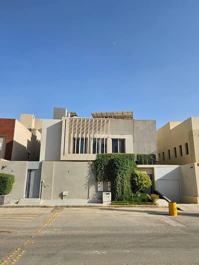 6 Bedroom Villa for Sale in North Riyadh, Riyadh - Villa For Sale in Al Qirawan, Riyadh