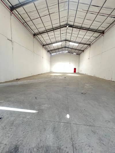 Warehouse for Rent in East Riyadh, Riyadh - Warehouse For Rent in Al Sulay, Riyadh