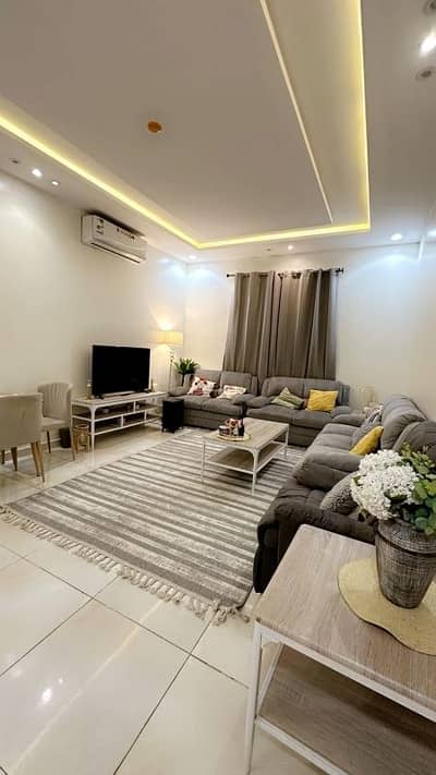 فلیٹ 2 غرفة نوم للبيع في شرق الرياض، الرياض - للبيع شقه سكنيه مستخدمه بحي الرمال