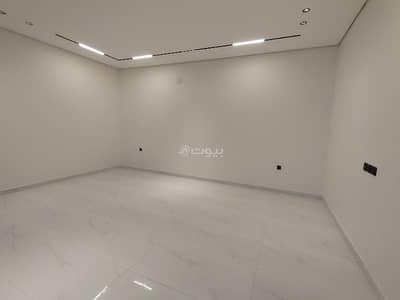 4 Bedroom Floor for Sale in East Riyadh, Riyadh - Luxury ground floor for sale for those interested in Hay Al-Rimal. 4 Bedroom Floor for Sale in East Riyadh, Riyadh - Luxury ground floor for sale for those interested in Hay Al-Rimal.