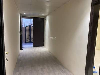 دور 5 غرف نوم للايجار في وسط الرياض، الرياض - للراغبين في السكن المتميز. . ملحق/دور للإيجار بمواصفات متكاملة