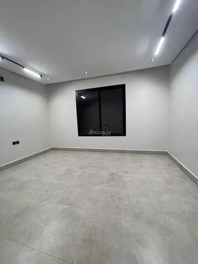 دور 3 غرف نوم للبيع في شرق الرياض، الرياض - دور للبيع في شارع احمد بن سعادة, حي الرمال, مدينة الرياض, منطقة الرياض