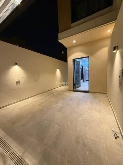 دور 4 غرف نوم للايجار في شمال الرياض، الرياض - دور للإيجار في العقيق، الرياض