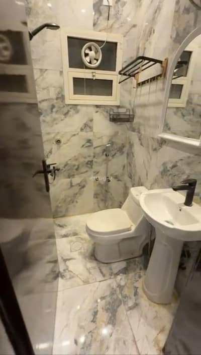 1 Bedroom Flat for Rent in East Riyadh, Riyadh - Apartment for rent in Al-Yarmouk neighborhood