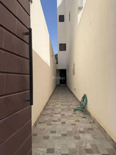 3 Bedroom Floor for Rent in North Riyadh, Riyadh - Floor For Rent in Al Qirawan, Riyadh