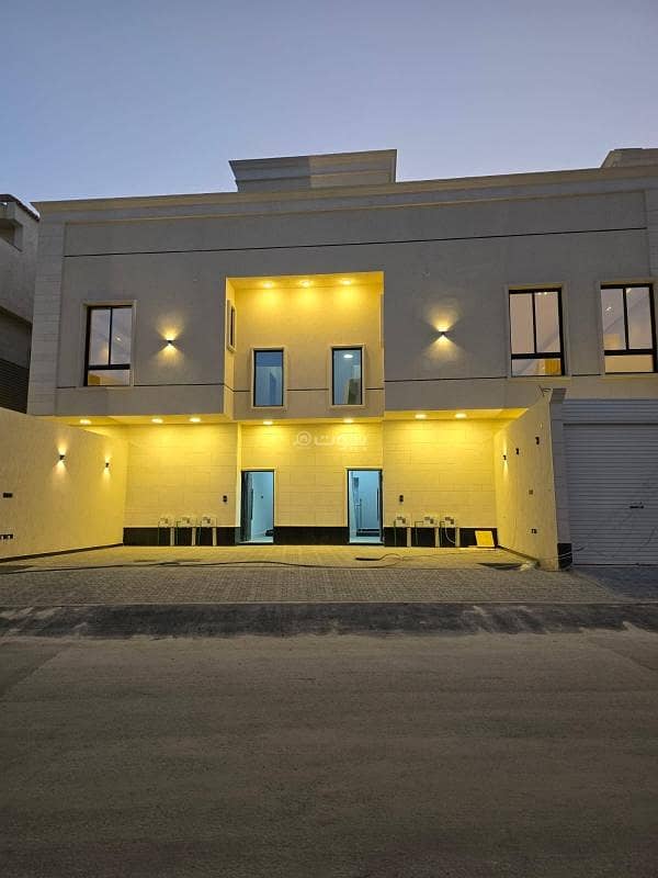 First upper floor in Al-Yarmouk neighborhood First upper floor in Al-Yarmouk neighborhood