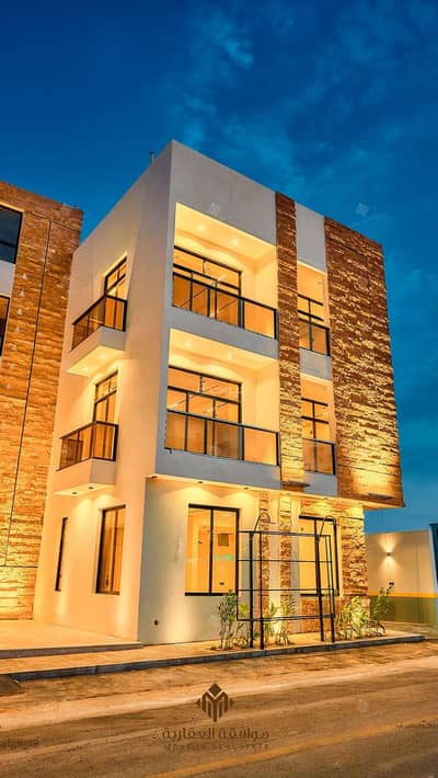 3 Bedroom Apartment for Sale in West Riyadh, Riyadh - Luxurious apartment in Al-Mahdia district, Riyadh, with an area of 166 m²