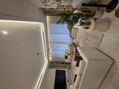 7 Bedroom Apartment for Sale in Central Jeddah, Jeddah - Apartment For Sale in Al Hamraa, North Jeddah