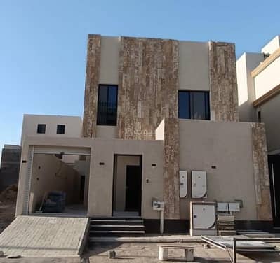 4 Bedroom Floor for Sale in East Riyadh, Riyadh - A distinguished housing opportunity in the Ghsoon East Riyadh neighborhood An advanced location close to all services.