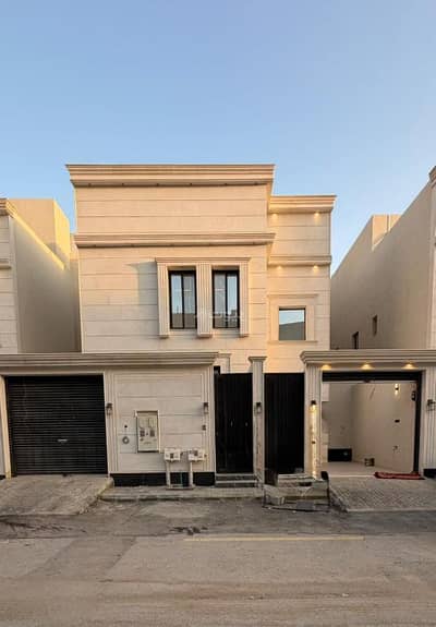 فلیٹ 8 غرف نوم للبيع في شرق الرياض، الرياض - للبيع تاون هاوس بالجنادرية - شرق الرياض