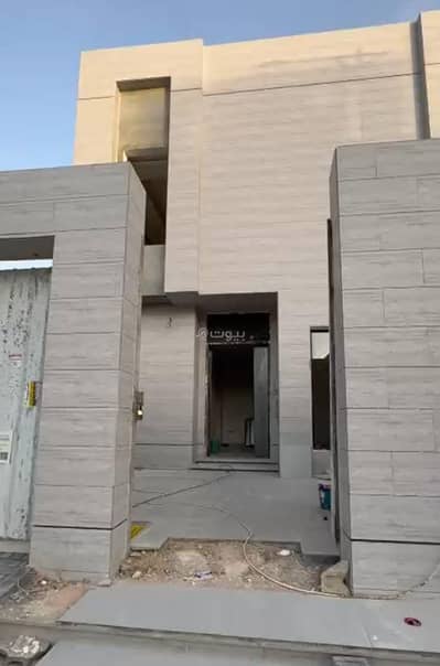 10 Bedroom Villa for Sale in North Riyadh, Riyadh - Villa for sale in Al-Arid neighborhood with a apartment and a private entrance