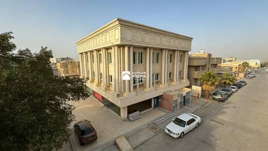 عمارة تجارية  للايجار في وسط الرياض، الرياض - مبنى تجاري فاخر للإيجار في الملز – فرصة استثمارية طويلة الأجل