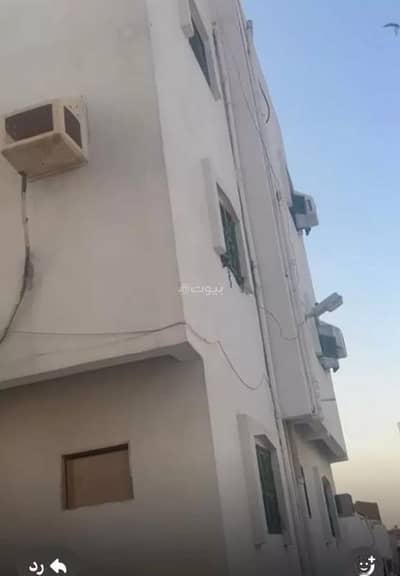 11 Bedroom Residential Building for Sale in Al Mughaisilah, Madina - 11 Bedroom Residential Building For Sale in Al Mughaisilah, Madina