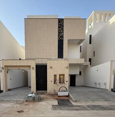 6 Bedroom Floor for Sale in East Riyadh, Riyadh - For sale: ground floor apartments in Al-Ghandaria (Gendarhiya) - east Riyadh