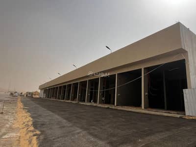 Showroom for Rent in East Riyadh, Riyadh - Al-Bayan District