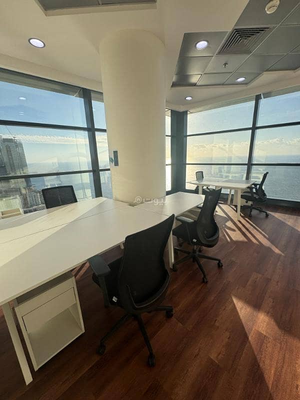 مكتب مميز و فاخر للايجار في برج. الهيدكوارترز بحي الشاطى مكتب مميز و فاخر للايجار في برج. الهيدكوارترز بحي الشاطى