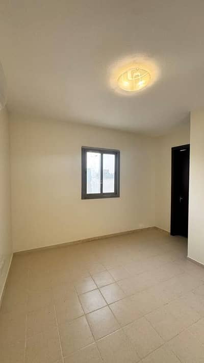 فیلا 3 غرف نوم للايجار في شمال الرياض، الرياض - فلة للإيجار