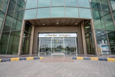 مجمع  للايجار في الخبر الجنوبية، الخبر - مجمع تجاري مميز في قلب الخبر