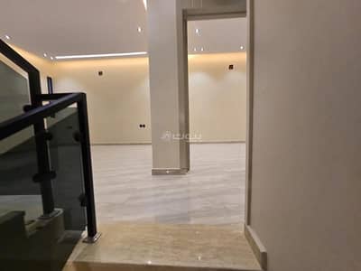 فیلا 5 غرف نوم للبيع في غرب الرياض، الرياض - فيلا للبيع في طريق ظهرت لبن، الرياض