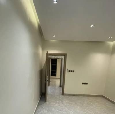 شقة 3 غرف نوم للايجار في شمال الرياض، الرياض - للايجار شقه مدخل مشترك بحي العارض