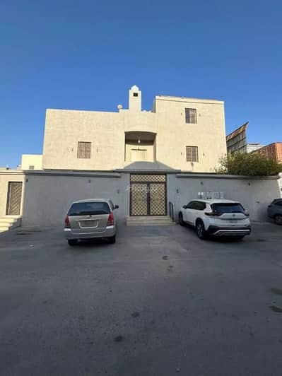 11 Bedroom Residential Building for Sale in North Jeddah, Jeddah - Residential Building For Sale in Al Salehiyah, Jeddah