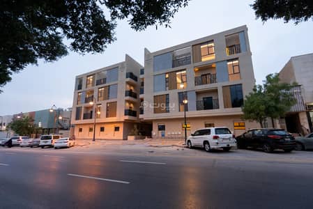 3 Bedroom Residential Building for Sale in North Riyadh, Riyadh - Building for sale in King Fahd, North Riyadh