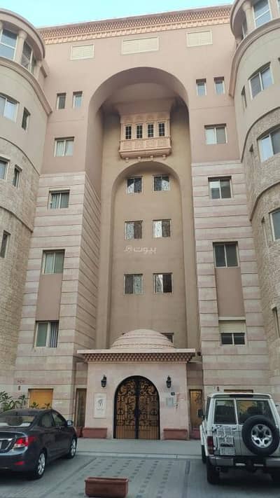 6 Bedroom Flat for Rent in Central Jeddah, Jeddah - 6 bedrooms apartment for rent in Al Hamra, Jeddah