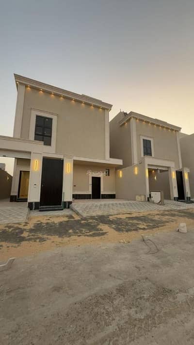 7 Bedroom Floor for Sale in East Riyadh, Riyadh - Golden opportunity for sale: storey with a distinctive apartment in Al-Marjan neighborhood