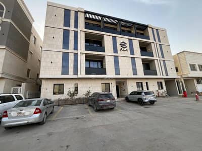 شقة 3 غرف نوم للايجار في شمال الرياض، الرياض - للايجار شقه فى عماره سكنيه بحى القيروان