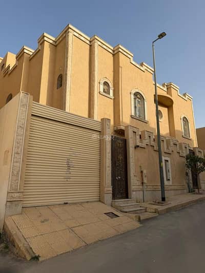 فیلا 4 غرف نوم للايجار في وسط الرياض، الرياض - فله للايجار