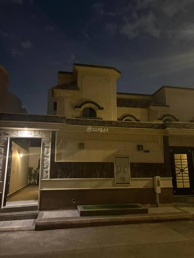 دور 4 غرف نوم للايجار في شمال الرياض، الرياض - دور اول و علوي للايجار السنوي في حي الربيع