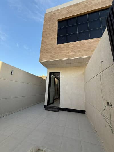 4 Bedroom Floor for Sale in East Riyadh, Riyadh - For sale, upper floor with elevator - Córdoba neighborhood