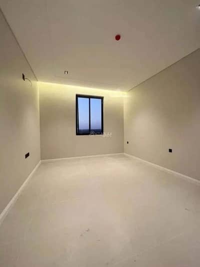 3 Bedroom Residential Building for Sale in West Riyadh, Riyadh - Building for sale in Al Mahdiyah, West Riyadh