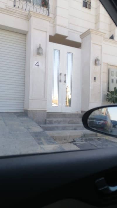 فیلا 4 غرف نوم للبيع في غرب الرياض، الرياض - فله عرقه للبيع