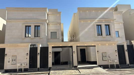 6 Bedroom Floor for Sale in East Riyadh, Riyadh - For sale: semi-furnished 1.5 story residential townhouse (upper part) in Riyadh, Al-Janadriyah district