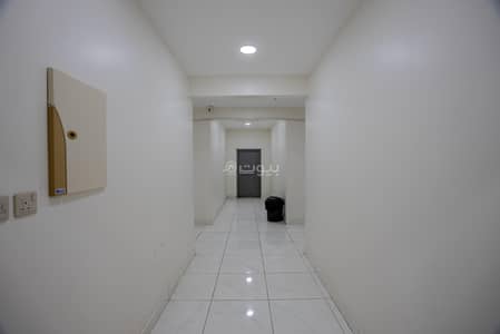 Residential Building for Rent in Al Nayfiayah, Al Hofuf Eastern Region - Building for rent in Al-Nifiya, Eastern Al-Ahsa, monthly furnished with all services included.