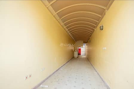 عمارة سكنية 5 غرف نوم للايجار في شمال الرياض، الرياض - عمارة للإيجار – حي الملقا | الرياض