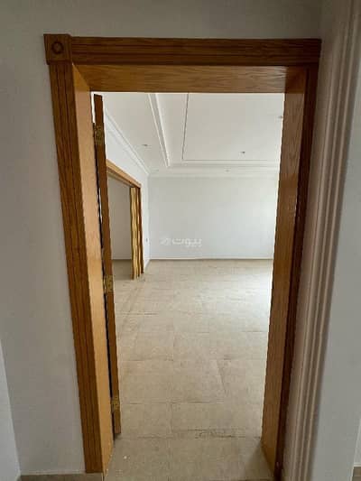 دور 3 غرف نوم للايجار في شمال الرياض، الرياض - دور للإيجار