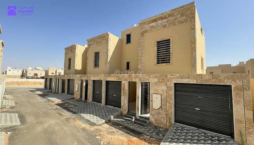 شقة 3 غرف نوم للبيع في غرب الرياض، الرياض - Independent apartment with a private roof and a backyard for a special family atmosphere