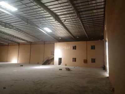 Warehouse for Rent in East Riyadh, Riyadh - Containers for rent