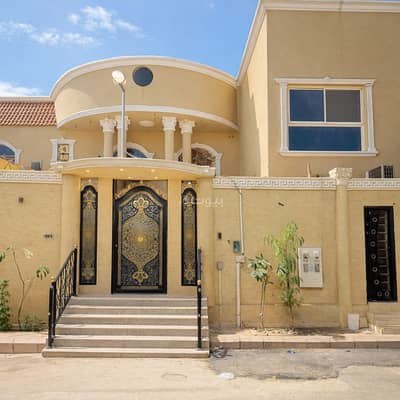 4 Bedroom Floor for Rent in East Riyadh, Riyadh - Second-floor apartment with a roof for rent - Al-Nahda District