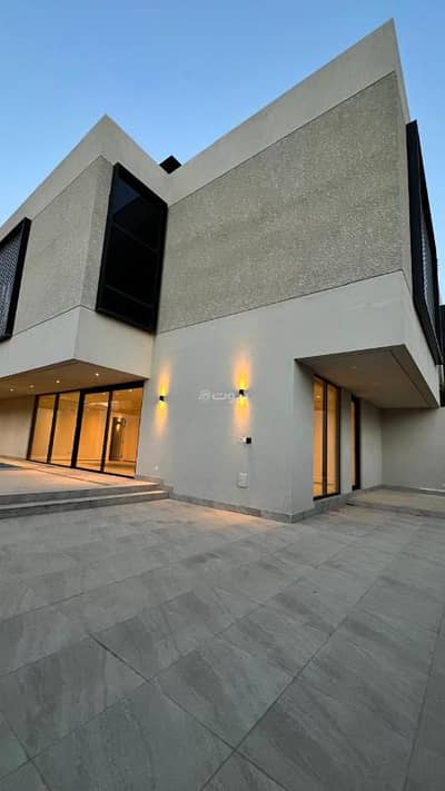 5 Bedroom Villa for Sale in North Riyadh, Riyadh - Villa for sale on Al-Namara Street, Al-Sahafa District, Riyadh City, Riyadh Region