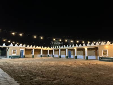 مزرعة 4 غرف نوم للبيع في مزارع البطين، قصور ال مقبل - مزرعة مميزة للبيع بالقرب من مدينة القدية والطرق الرئيسية