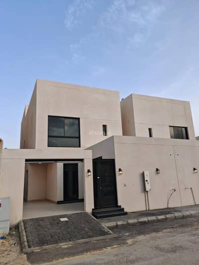 6 Bedroom Villa for Sale in King Fahd Suburb, Dammam - Villa For Sale in King Fahd Suburb, Dammam