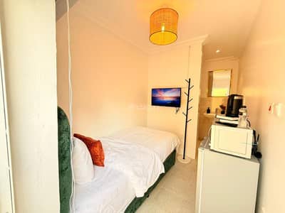 Room for Rent in North Jeddah, Jeddah - Um Al-Mu'mineen Maimuna Street, Al-Ohor Al-Janubiyah (South Abyhār), Jeddah City, Makkah Province