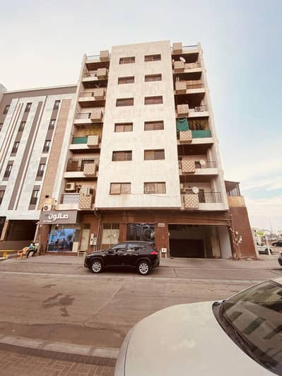 عمارة سكنية  للبيع في شمال جدة، جدة - عمارة للبيع