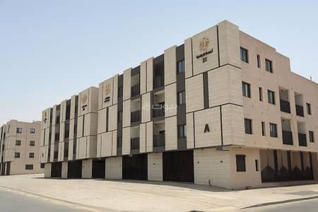 فلیٹ 3 غرف نوم للبيع في شمال الرياض، الرياض - شقة للبيع في شارع القرينات, حي الندى, مدينة الرياض